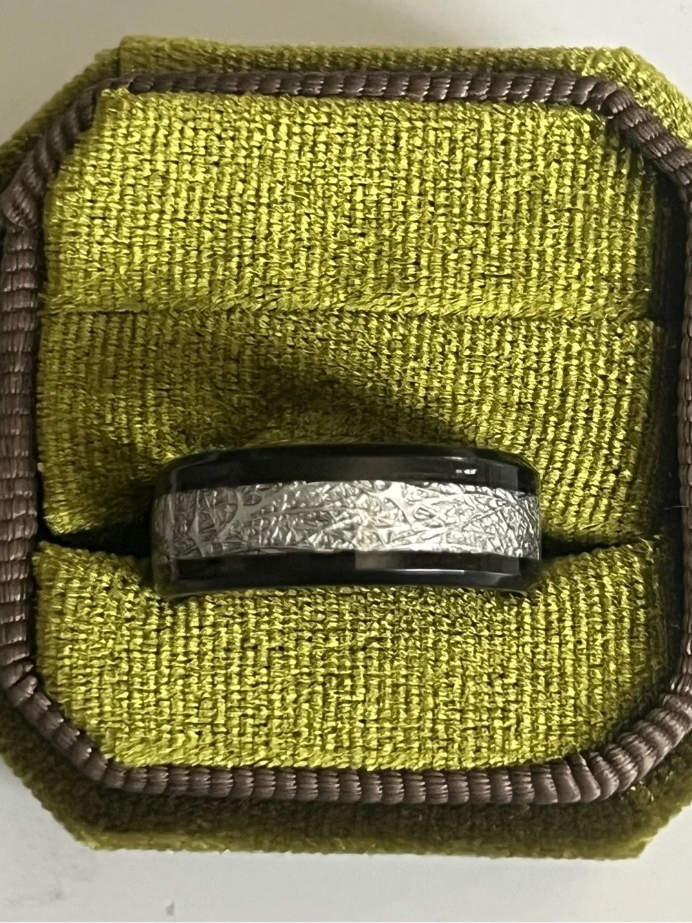 Unisex Titanium Steel Polished Black w/ Meteorite Inlay 8mm Band Size 9